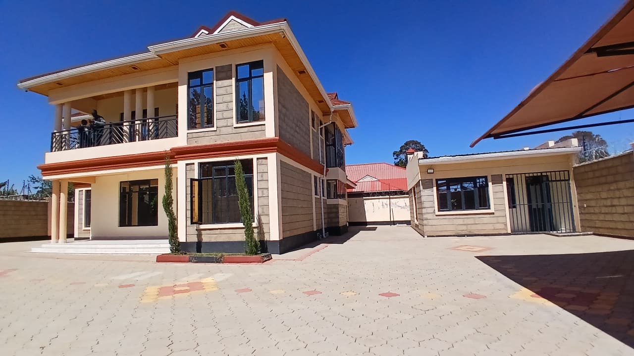 5-Bedroom House | Own Compound