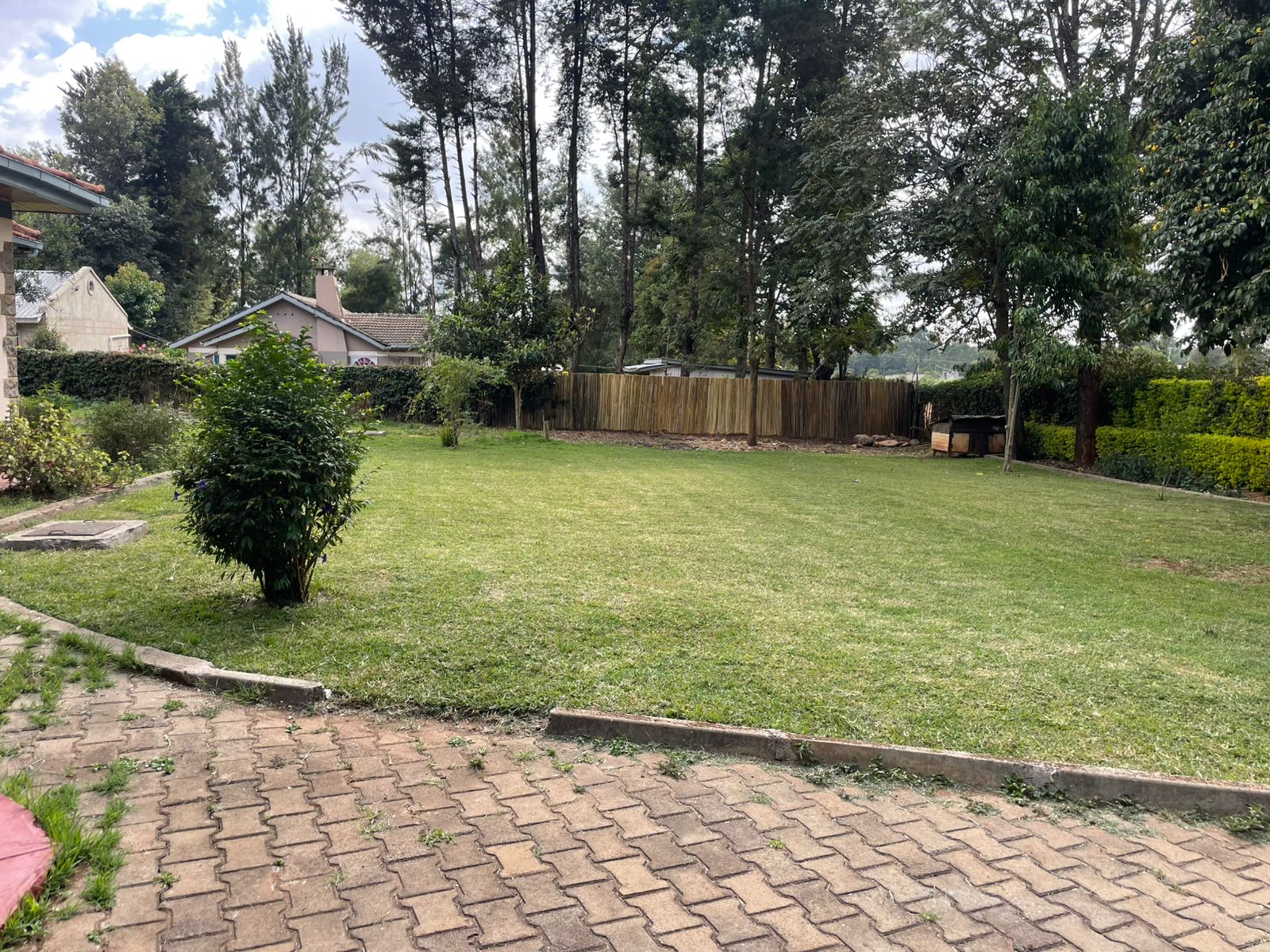 PROPERTY TO LET – POA PLACE JUNCTION