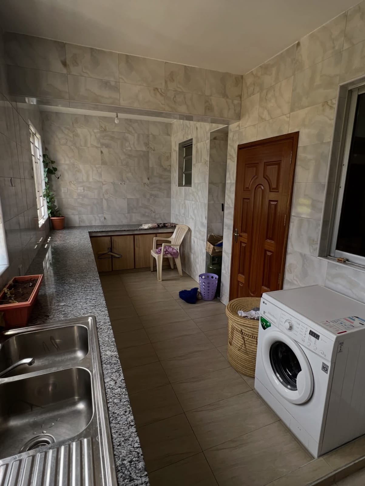 3 Bedroom All Ensuite Apartment