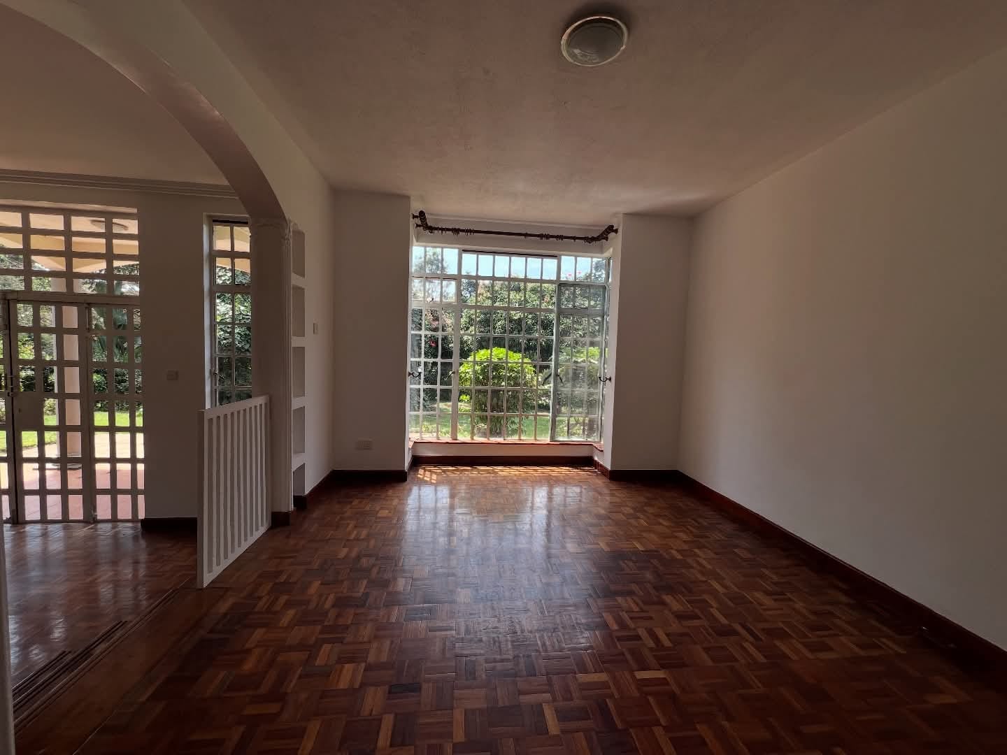 4-Bedroom Townhouse