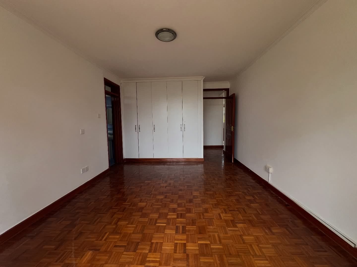 4-Bedroom Townhouse