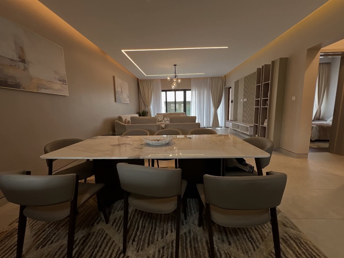 4-BEDROOM DUPLEX & TRIPLEX TOWNHOUSES